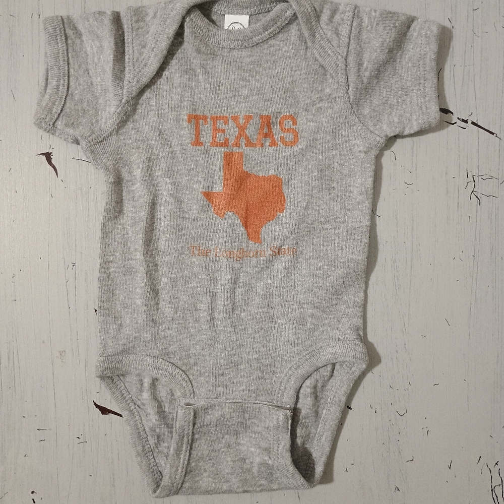 4/$15 UT Longhorn Onesie - Picture 1 of 3